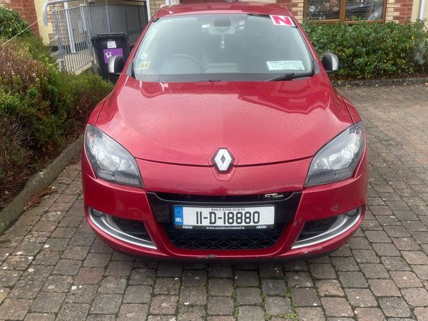 Renault Megane Hatchback, Diesel, 2011, Red