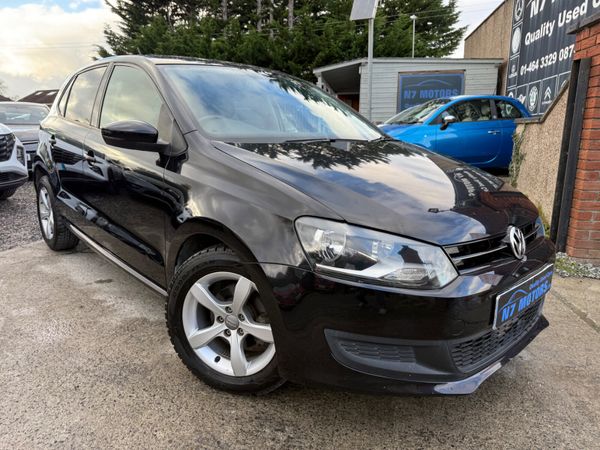 Volkswagen Polo Hatchback, Petrol, 2014, Black