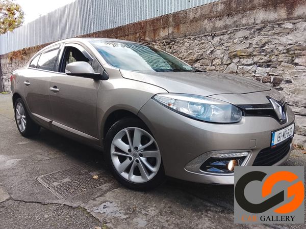 Renault Fluence Saloon, Diesel, 2015, Gold