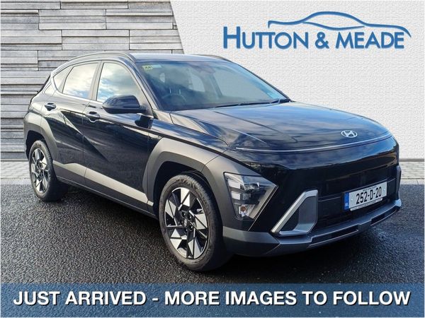 Hyundai KONA SUV, Petrol Hybrid, 2025, 