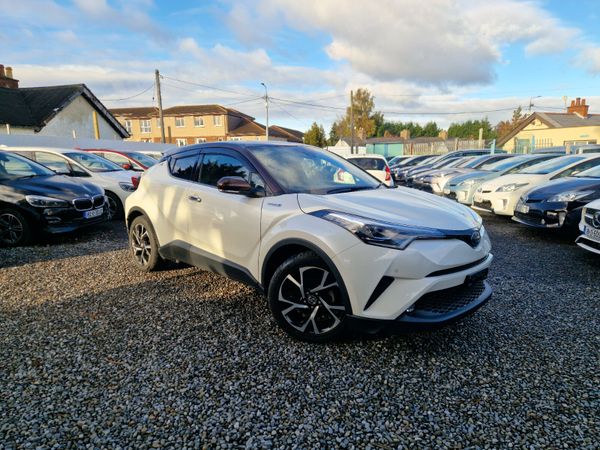 Toyota C-HR SUV, Petrol Hybrid, 2019, White