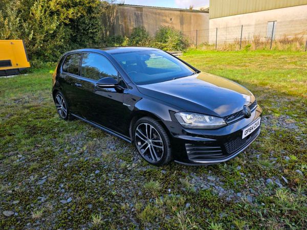 Volkswagen Golf Hatchback, Diesel, 2014, Black