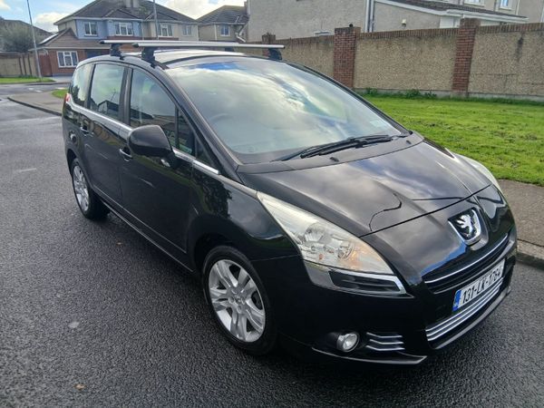 Peugeot 5008 MPV, Diesel, 2013, Black