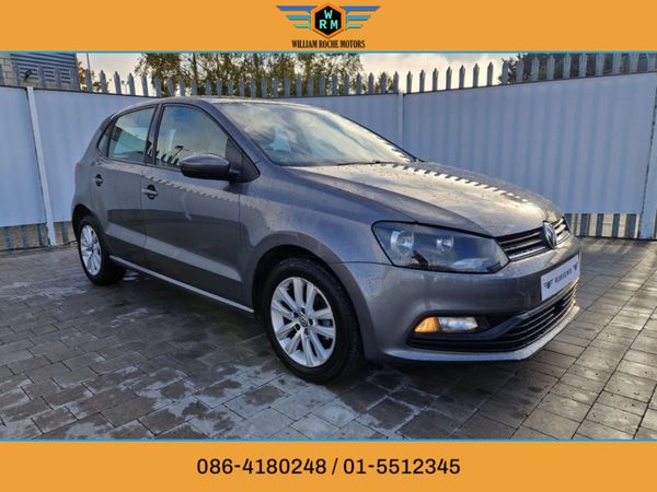 Volkswagen Polo Hatchback, Petrol, 2015, Grey