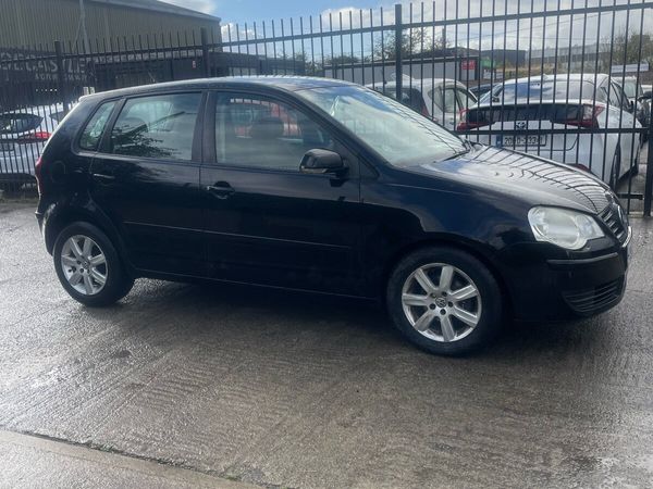 Volkswagen Polo Hatchback, Diesel, 2009, Black