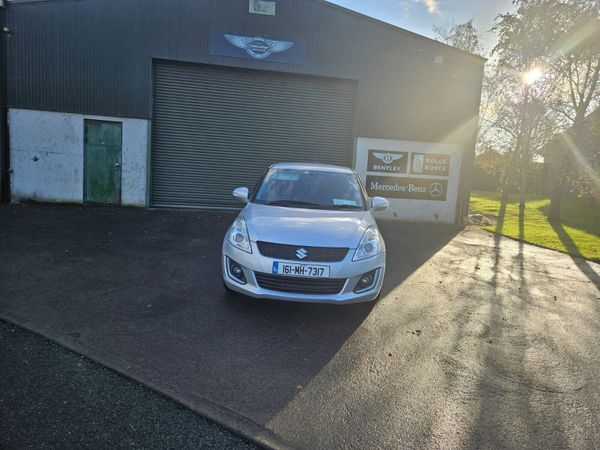 Suzuki Swift Hatchback, Petrol, 2016, Silver