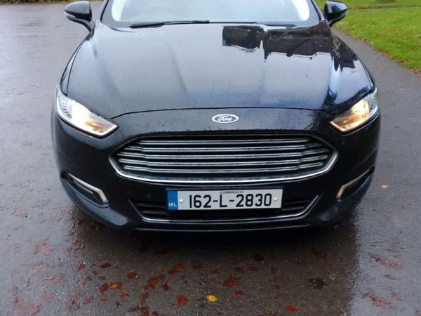 Ford Mondeo Hatchback, Diesel, 2016, Black
