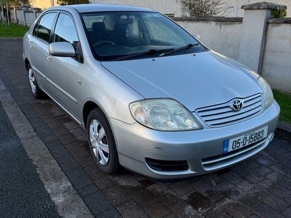 Toyota Corolla Saloon, Petrol, 2005, Silver