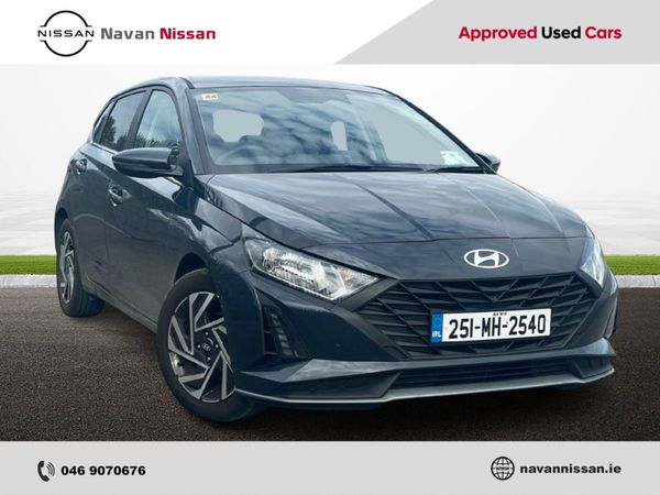 Hyundai i20 Hatchback, Petrol, 2025, Grey