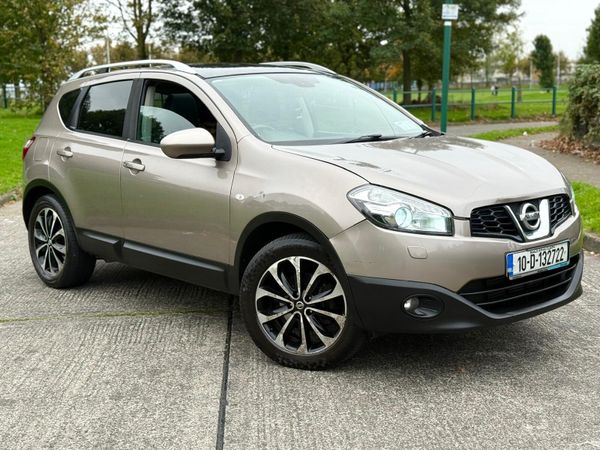 Nissan Qashqai Hatchback, Diesel, 2010, Beige