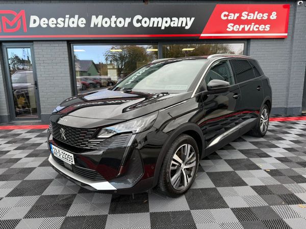 Peugeot 5008 MPV, Diesel, 2022, Black