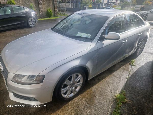 Audi A4 Saloon, Diesel, 2011, Silver
