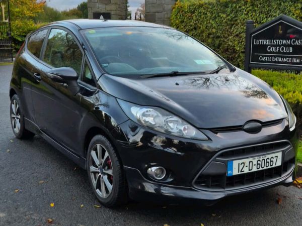 Ford Fiesta Hatchback, Petrol, 2012, Black