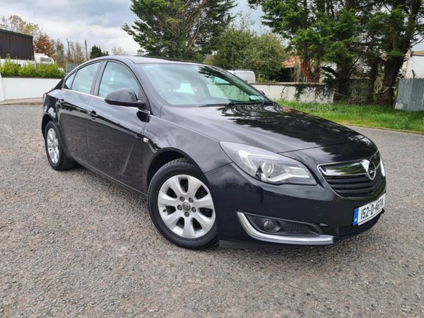 Opel Insignia Hatchback, Diesel, 2015, Black