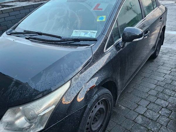 Toyota Avensis Saloon, Diesel, 2011, Black