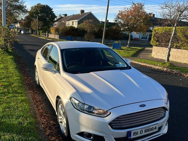 Ford Mondeo Hatchback, Diesel, 2015, White