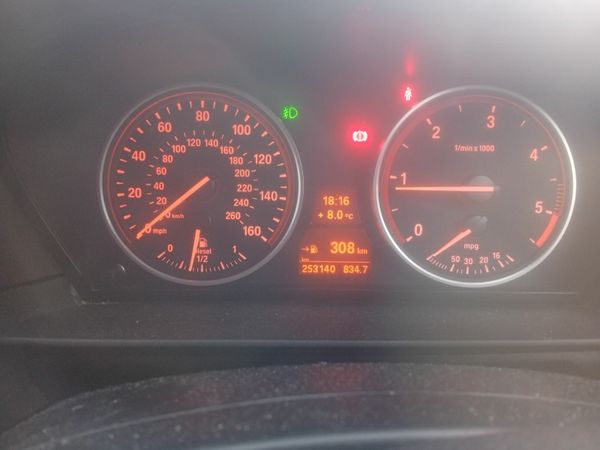 BMW 5-Series Saloon, Diesel, 2008, Silver