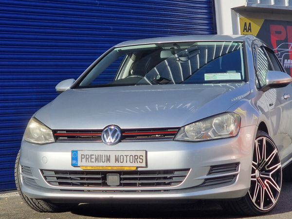 Volkswagen Golf Hatchback, Petrol, 2014, Silver