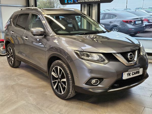 Nissan X-Trail Hatchback, Diesel, 2014, Grey