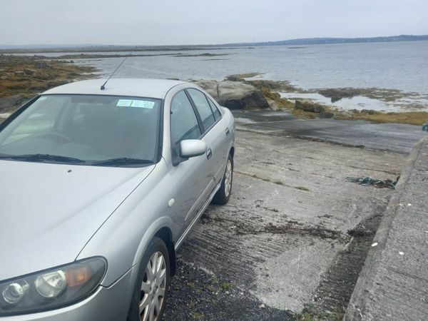 Nissan Almera Saloon, Petrol, 2008, Silver