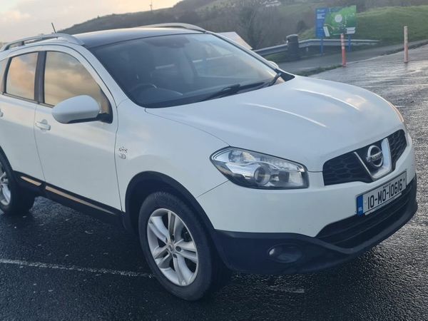 Nissan Qashqai Hatchback, Diesel, 2010, White