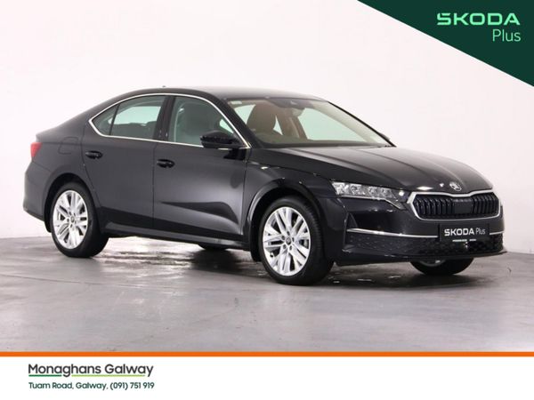 Skoda Octavia Saloon, Diesel, 2025, Black