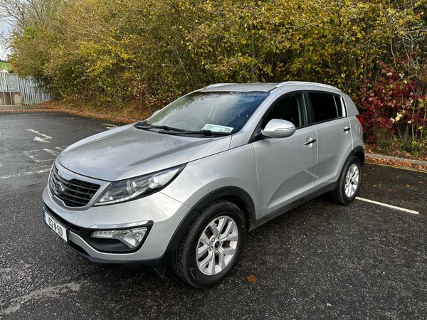 Kia Sportage SUV, Diesel, 2015, Silver