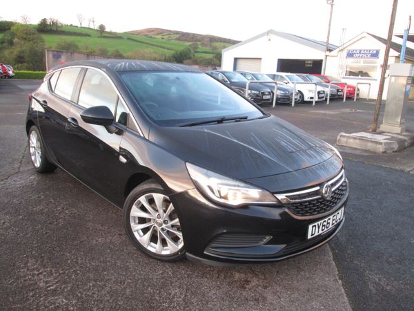 Vauxhall Astra Hatchback, Diesel, 2016, Black
