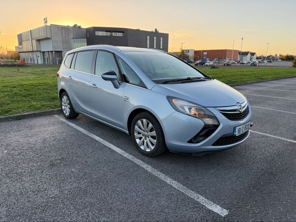 Vauxhall Zafira MPV, Diesel, 2016, Silver