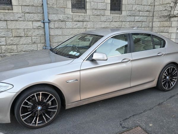 BMW 5-Series Saloon, Diesel, 2012, Silver