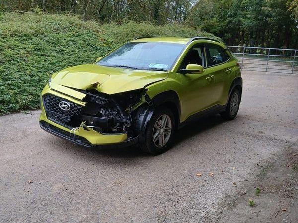 Hyundai KONA MPV, Petrol, 2018, Green