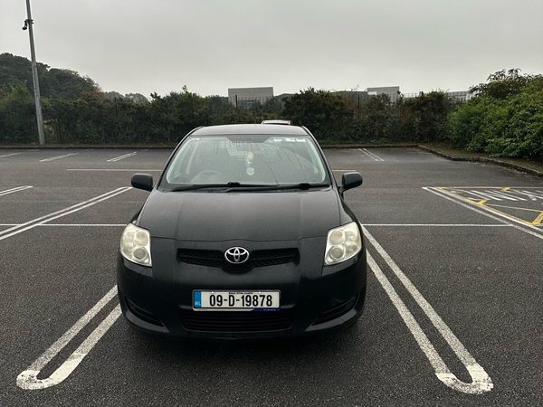 Toyota Auris Hatchback, Petrol, 2009, Black