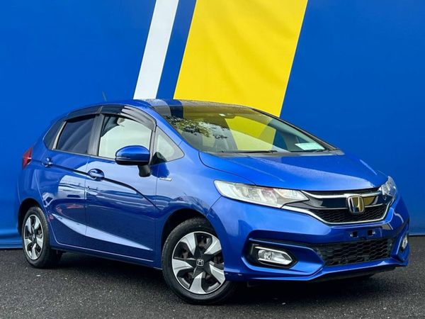 Honda Fit Hatchback, Petrol Hybrid, 2018, Blue