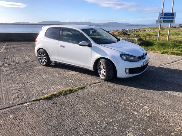 Volkswagen Golf Hatchback, Diesel, 2011, White