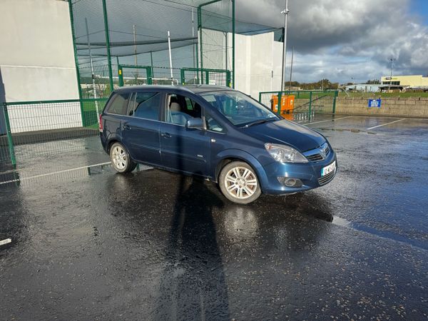 Vauxhall Zafira MPV, Diesel, 2012, Blue