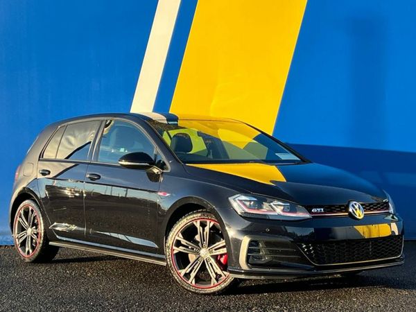 Volkswagen Golf Hatchback, Petrol, 2018, Black