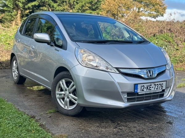 Honda Fit Hatchback, Petrol Hybrid, 2012, Silver