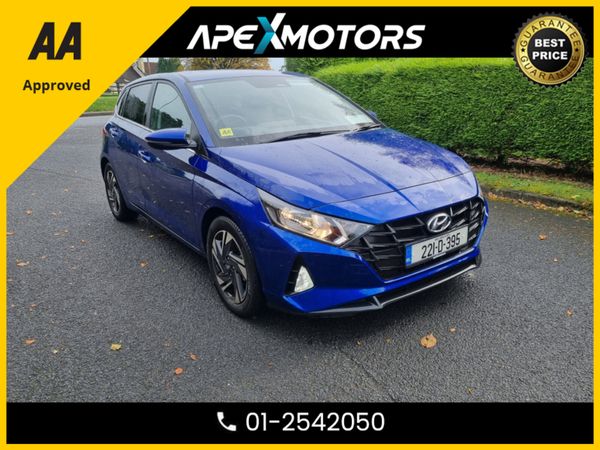 Hyundai i20 Hatchback, Petrol, 2022, Blue