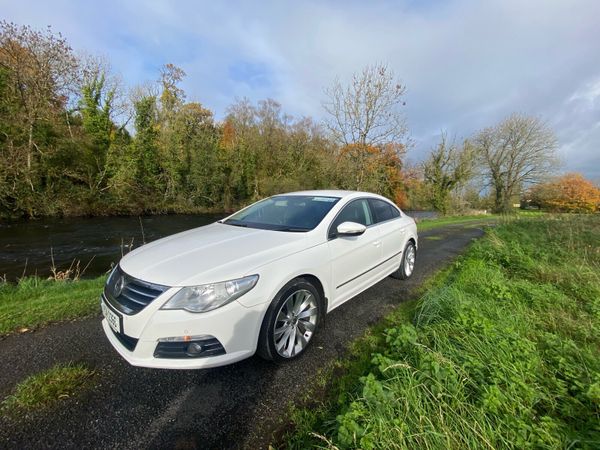 Volkswagen Passat Coupe, Diesel, 2011, White