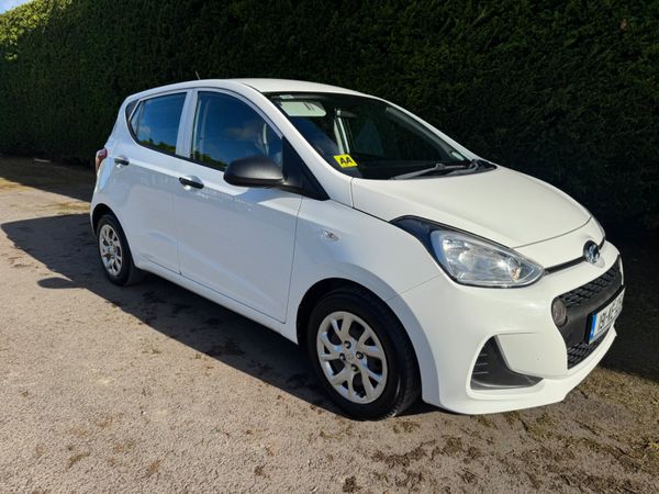Hyundai i10 Hatchback, Petrol, 2019, White