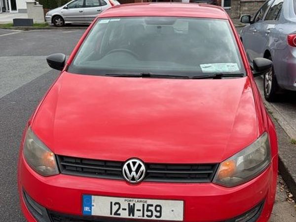 Volkswagen Polo Hatchback, Petrol, 2012, Red