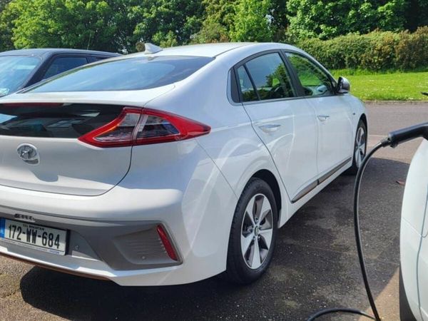 Hyundai IONIQ Hatchback, Electric, 2017, White