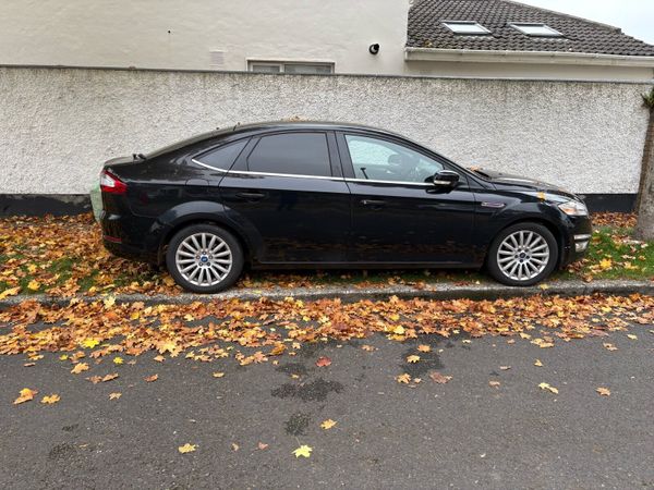 Ford Mondeo Hatchback, Diesel, 2013, Black