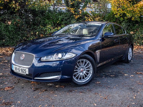 Jaguar XF Saloon, Diesel, 2014, Blue