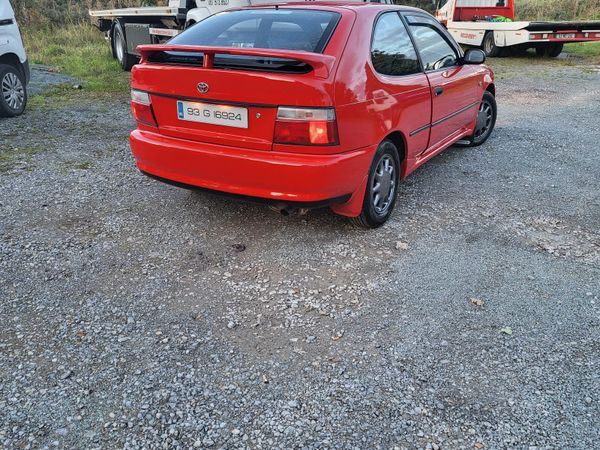 Toyota Corolla Hatchback, Petrol, 1993, Red