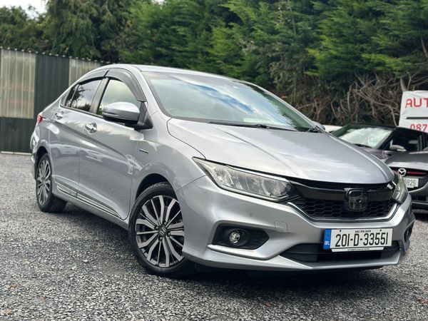 Honda Grace Saloon, Petrol Hybrid, 2020, Silver