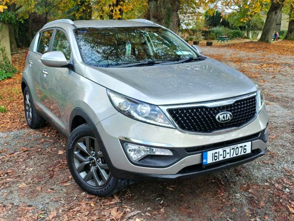 Kia Sportage SUV, Diesel, 2016, Silver