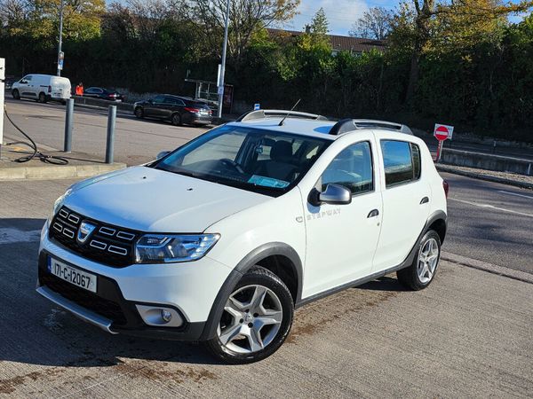 Dacia Sandero Stepway Hatchback, Diesel, 2017, White