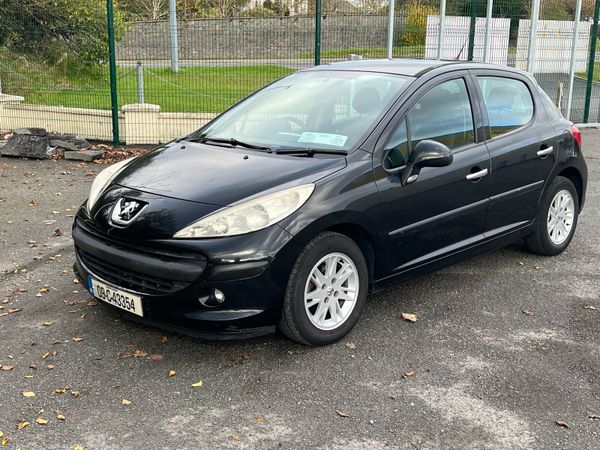 Peugeot 207 Hatchback, Diesel, 2009, Black