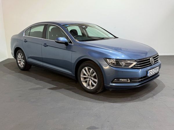Volkswagen Passat Saloon, Diesel, 2015, Blue